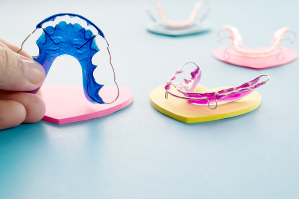 Photo of 4 orthodontic retainers
